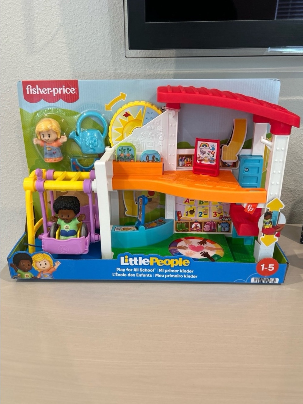 NEW:Fisher-Price Little People School Playset